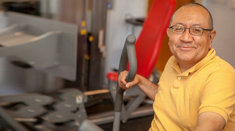 Patient Tale Physical Therapy Helps Man PREVENT SURGERY and keep maintaining Mobility Choose PT